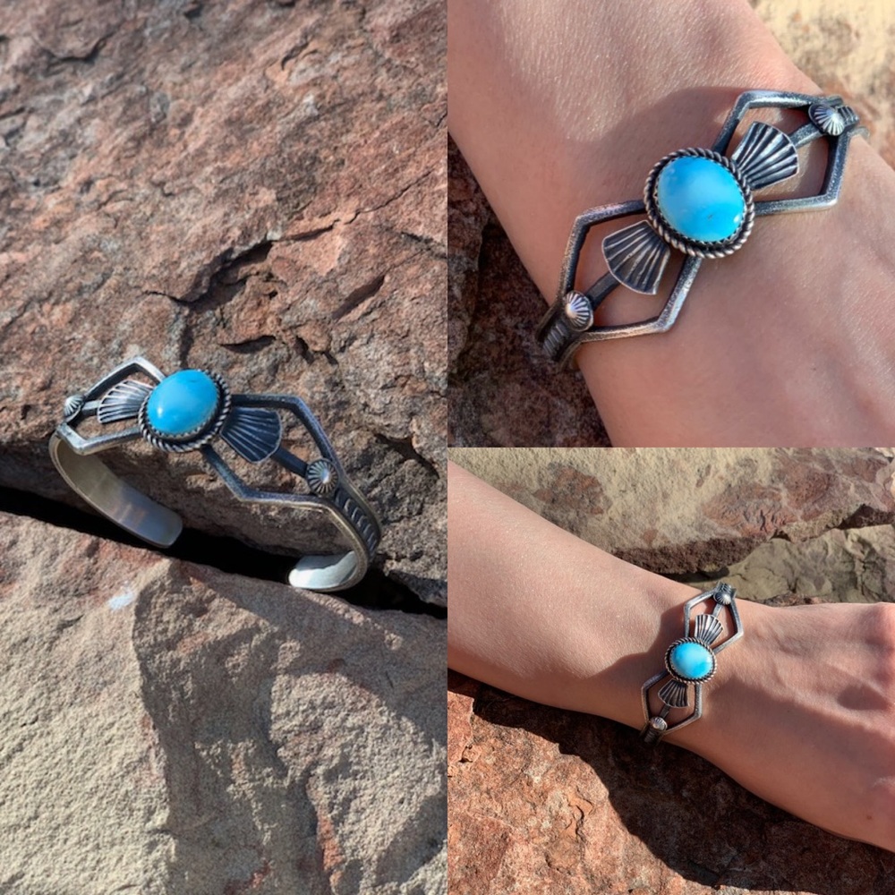 Navajo Sterling Silver Kingman Turquoise Cuff
